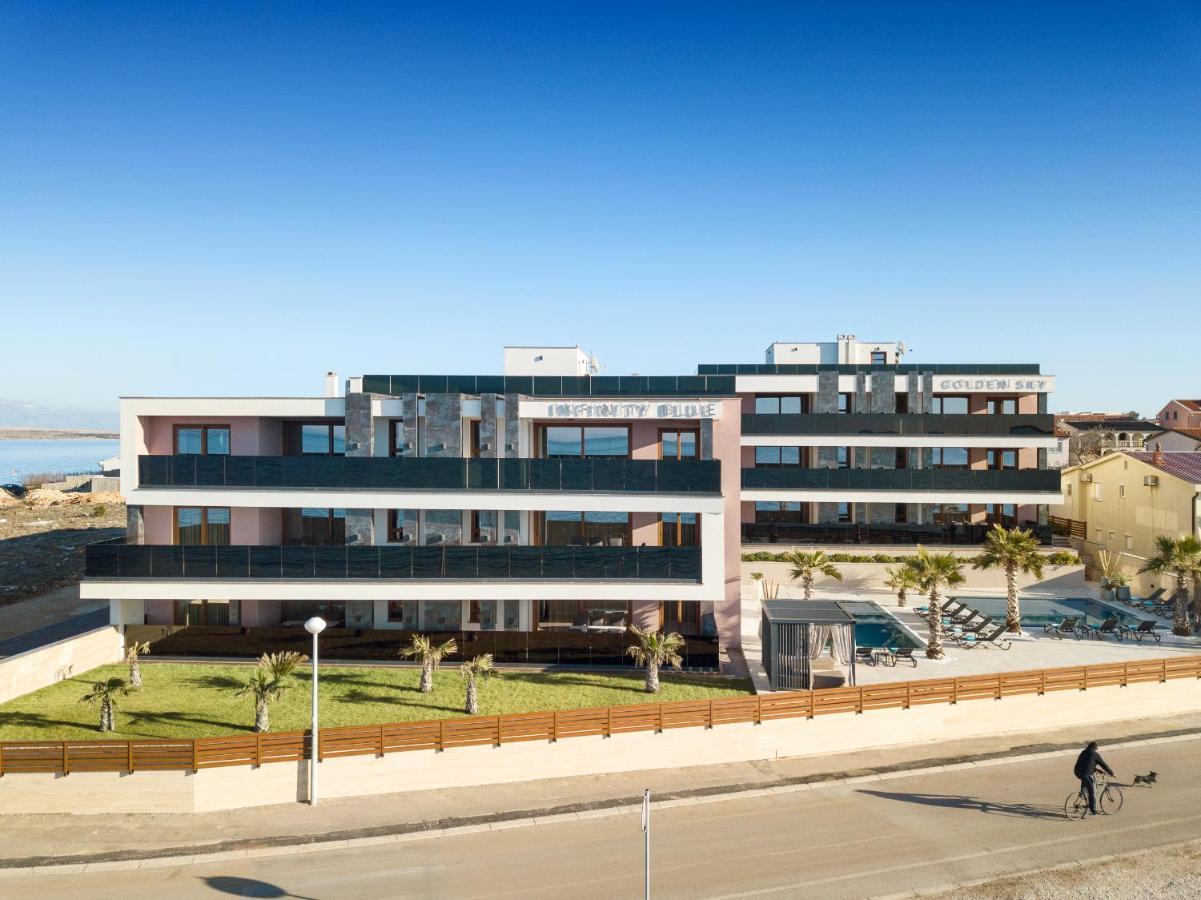Malibu Imperial Resort 维尔 外观 照片