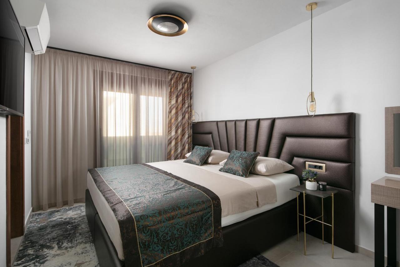Malibu Imperial Resort 维尔 外观 照片